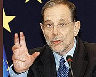 Конфликт на востоке Украины должен быть решен только путем выполнения Минских договоренностей /Солана/